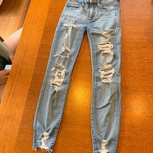 American Eagle Distressed High Rise Jegging Size 00 Short